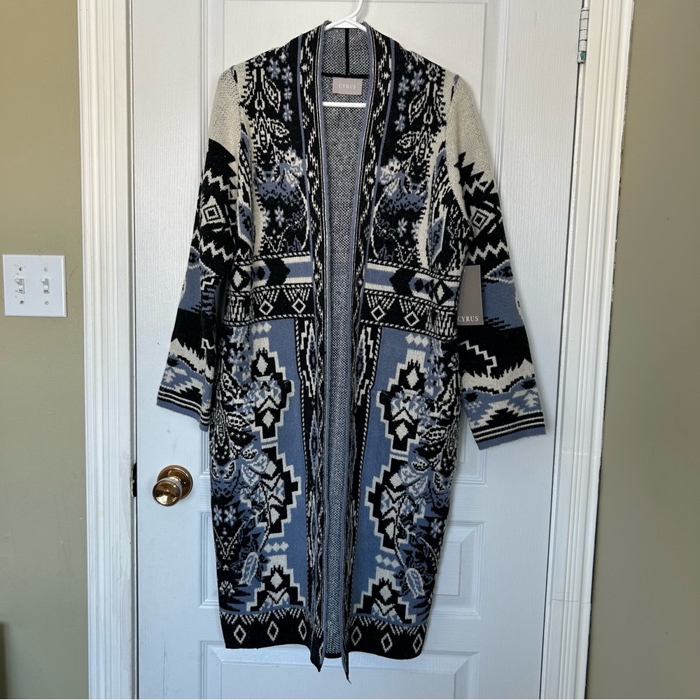 NWT Cyrus Knit Cardigan Western Tribal Medium Aztec Open Front LonglineSweater